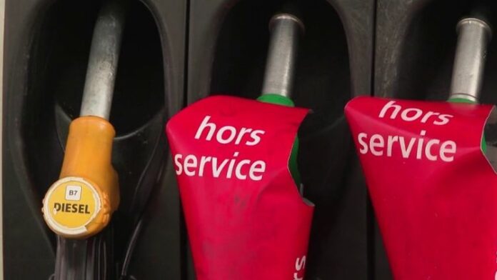 Pénurie de carburants : de nombreuses régions françaises touchées