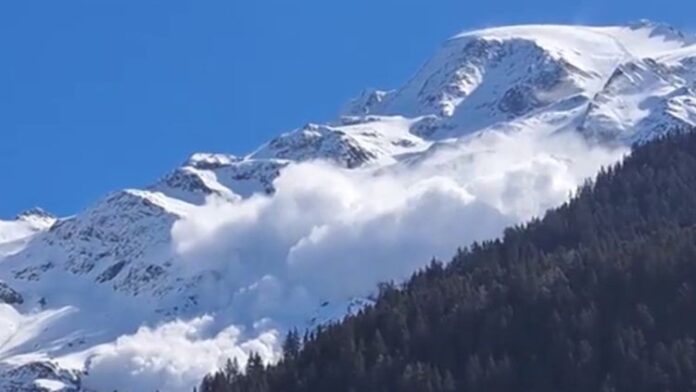 Haute-Savoie : quatre personnes perdent la vie dans une avalanche