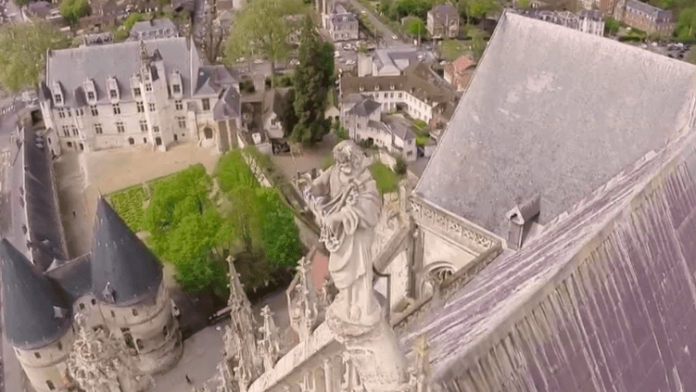 Notre-Dame de Paris : comment les cathédrales françaises s’équipent contre les incendies