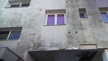 Yvelines : moisissures, voitures abandonnées... Le cauchemar de locataires d'une résidence HLM
