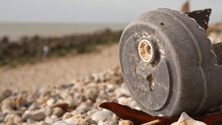 Pollution : à Dollemard, le scandale à ciel ouvert des déchets dans les falaises