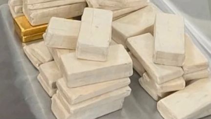 Un réseau démantelé : 55 kilos d’or et 2,5 millions d’euros ont été saisis dans le cadre d’une enquête franco‑italienne