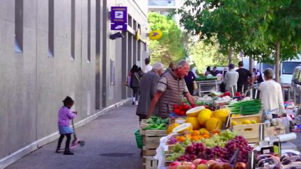 Fusillade à Nice : une marche blanche organisée, les habitants toujours inquiets pour l'avenir