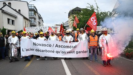 Novasco : les salariés du site d'Hagondange, en Moselle, organisent une opération escargot sur l'A31 mercredi
