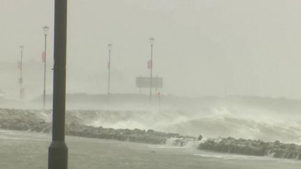La tempête Amy frappe la Grande-Bretagne, des vents violents attendus en France