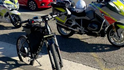 Marseille : un adolescent de 16 ans intercepté sur un vélo roulant à plus de 90 km/h