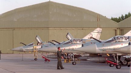 REPORTAGE. Réveil à 6 heures, lit au carré, pas de portable... Immersion dans le futur quotidien des volontaires du service national à la base aérienne d’Orange
