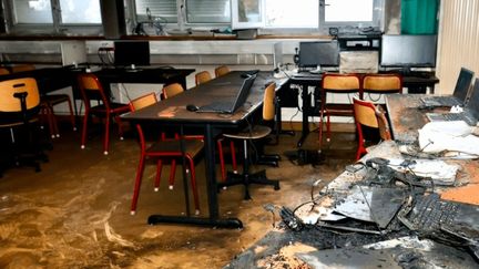 Collège incendié à Dijon : un acte de représailles des narcotrafiquants contre l’État selon le préfet