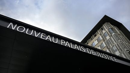 Arrêtés en plein go-fast depuis l'Espagne, deux hommes de 56 et 60 ans condamnés à de la prison ferme à Lyon