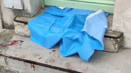 Bouches-du-Rhône : les corps d'un homme et d'une femme retrouvés dans un immeuble à Salon-de-Provence