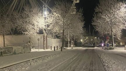 Chutes de neige : la côte Atlantique sous un manteau blanc, un fait rare qui invite à la prudence