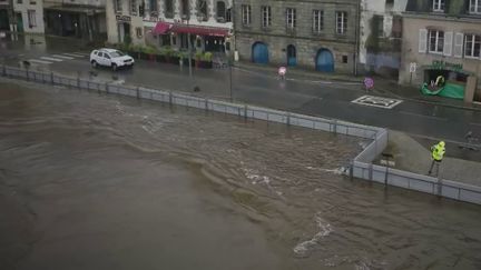 Intempéries : la Bretagne pourrait connaître l'équivalent de deux semaines de pluie en cinq jours