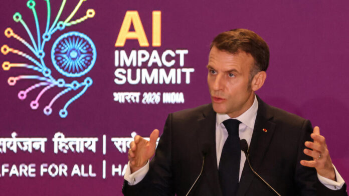 En Inde, Emmanuel Macron assure que l'Europe est un