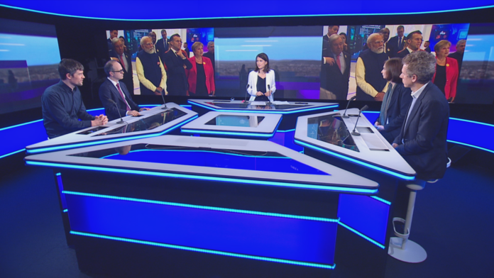 IA : milliardaires, États, démocraties...qui décide encore ?