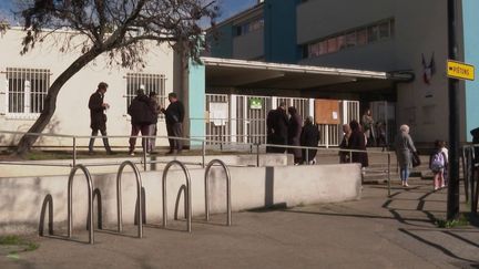 À Nîmes, un enfant meurt sur le chemin de l’école renversé par un chauffard de 17 ans