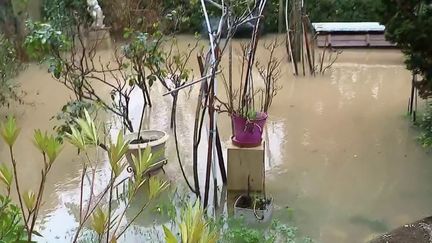 Inondations dans l'Ouest de la France : jusqu'à un mois et demi de pluie attendu sur la façade atlantique dans la semaine