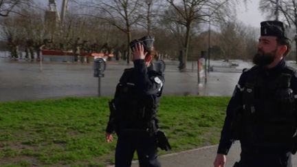 Inondations en Gironde : à Langon, la gendarmerie patrouille pour éviter les vols