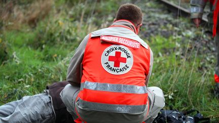En Ile-de-France, 300 secouristes bénévoles de la Croix-Rouge désormais équipés de défibrillateurs pour intervenir rapidement