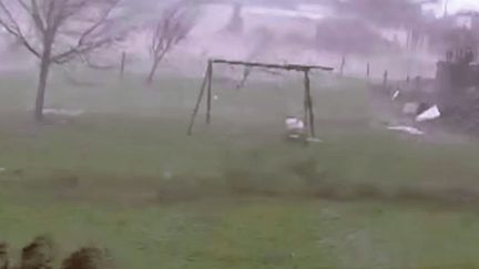 Tornade en Gironde : les habitants sous le choc, les pompiers ont achevé leurs missions de secours