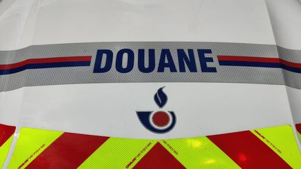Dans les Pyrénées-Atlantiques, un chauffeur de poids lourd arrêté avec une tonne de stupéfiant à la frontière