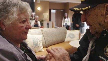 D-Day : 82 ans après, un vétéran américain de 101 ans et une Normande qui avait 4 ans lors du Débarquement deviennent inséparables
