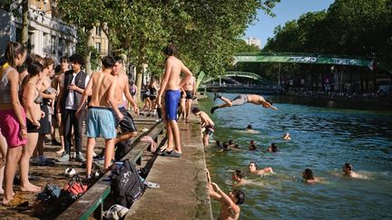 Face au nouvel épisode de chaleur, Paris autorise la baignade dans une partie du canal Saint-Martin dès mercredi