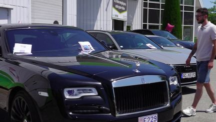 Rolls-Royce, Porsche, montres de luxe… Les biens saisis aux criminels mis aux enchères