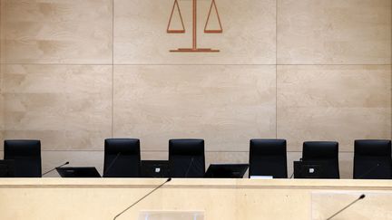 Un réseau d'escroquerie et d'abus de faiblesse démantelé, au moins 235 victimes identifiées et neuf personnes mises en examen