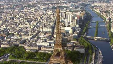 Tour Eiffel, Louvre, musée d’Orsay… La capitale au ralenti face à la canicule