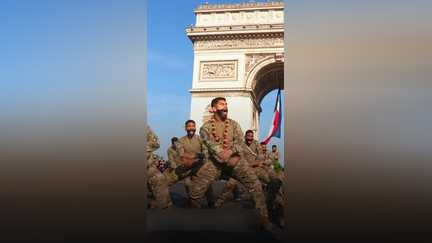 14-Juillet : un haka du Pacifique fait vibrer les Champs-Elysées