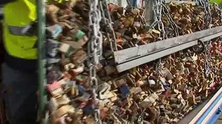Les cadenas d’amour mettent en péril certains ouvrages