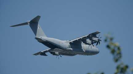 DIRECT. Incendies dans le Sud-Ouest : l'avion de transport militaire A400M va être déployé au-dessus de la Gironde