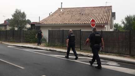 Trois hommes ont été arrêtés en Gironde en lien avec les incendies, dont deux pour avoir tiré des feux d'artifice