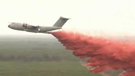 Incendie en Gironde : l'armée et l'A400M viennent en renfort aux pompiers
