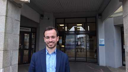 Visé par une plainte pour viol, le maire de Concarneau conteste les accusations