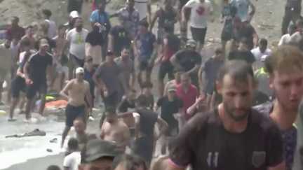 PODCAST. 72 migrants morts à Ceuta, enquête après des suicides à Matignon et Spider-man bat des records : ça dit quoi ce 3 août ?