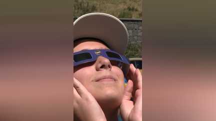 Éclipse solaire: y aura-t-il suffisamment de lunettes ?