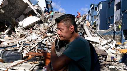 Au moins 132 morts, 86 bâtiments effondrés, des survivants recherchés… Les dégâts du séisme en Colombie