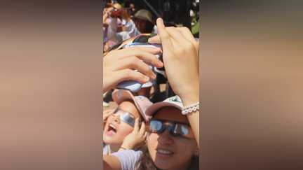 Peut-on filmer l'éclipse solaire avec son téléphone ?
