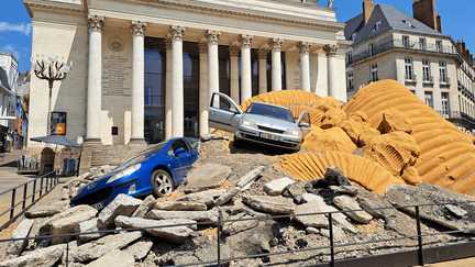 Avec le parcours d'art contemporain du Voyage à Nantes, la terre s'invite au cœur de la ville
