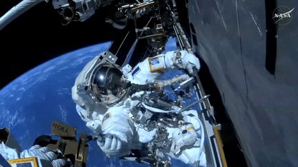 DIRECT. Troisième sortie dans l'espace de Sophie Adenot : suivez la nouvelle mission menée par l'astronaute hors de l'ISS à partir de 14h30