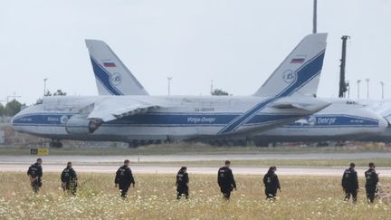 Drone explosif à l'aéroport de Leipzig : l'UE évoque un acte de