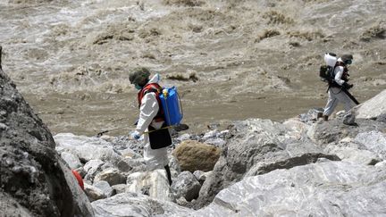 Crues meurtrières au Népal et au Tibet : le bilan grimpe à 1 280 morts et dépasse les 5 000 disparus