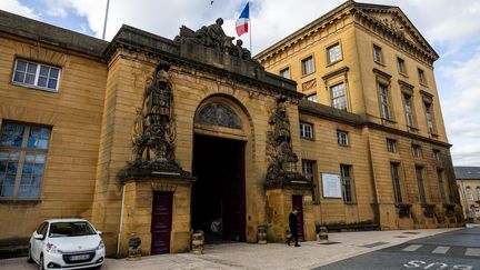 En Moselle, un couple d’assistants familiaux mis en examen pour des soupçons de viols et d’agressions sexuelles sur une vingtaine d'enfants