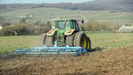 Un agriculteur condamné à un an de prison ferme pour avoir tiré sur ses cambrioleurs venus lui siphonner son carburant