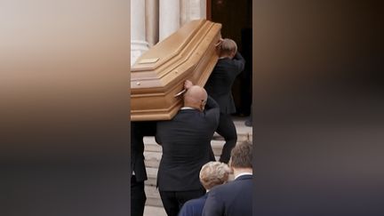 Quand les voleurs profitent des funérailles
