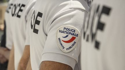 Une vidéo montre un policier jetant un SDF à terre à Carcassonne, l'IGPN saisie et une enquête ouverte