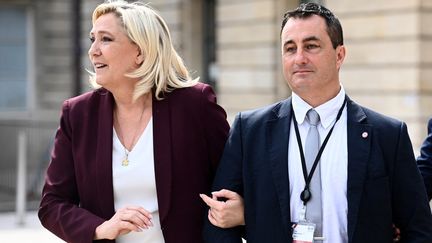 INFO RADIO FRANCE.