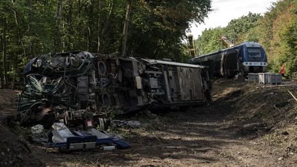 Déraillement d'un train en Normandie : la SNCF prévoit