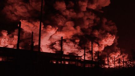 Une usine en feu près de Nancy, le maire de la commune soupçonne un incendie volontaire